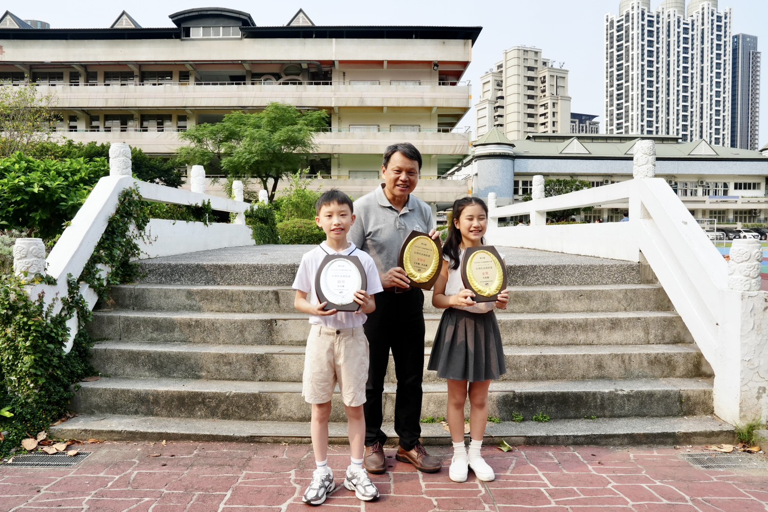 本校學生參加30屆日本浜松國際鋼琴大賽榮獲佳績