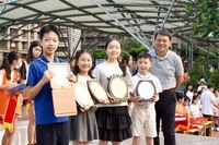 本校學生參加30屆日本浜松國際鋼琴大賽榮獲佳績，並於早會頒獎